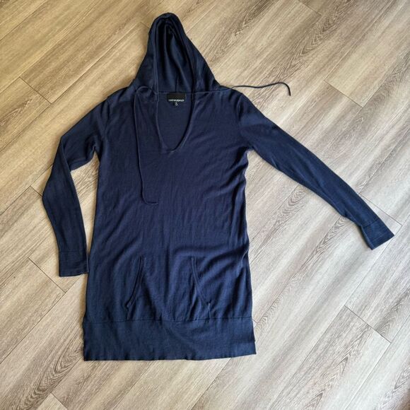 Cynthia Rowley Dresses & Skirts - Cynthia Rowley Navy Hoodie Long Sleeves Sweater Dress - Size M